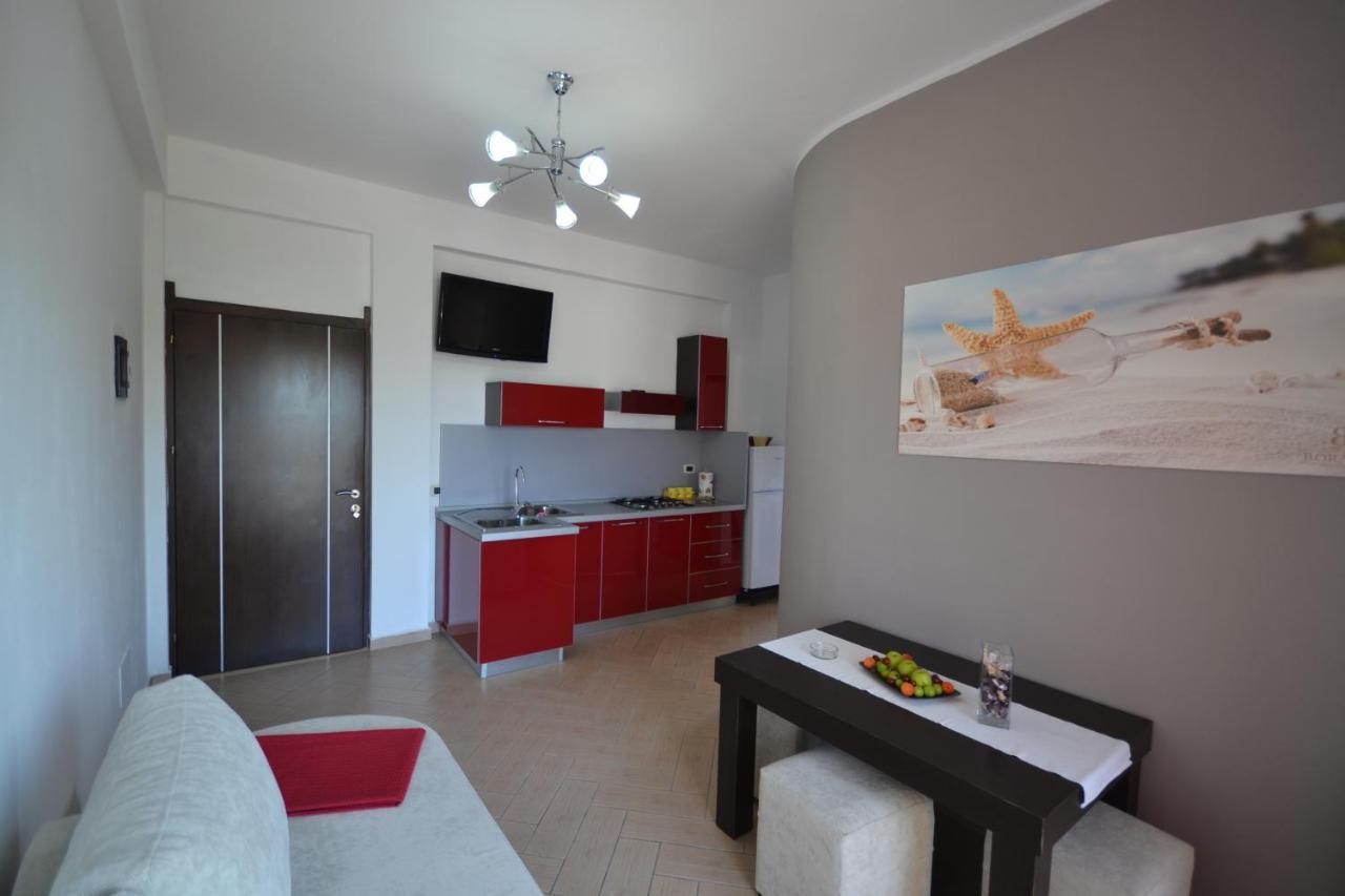 Bora Bora Aparthotel 3*